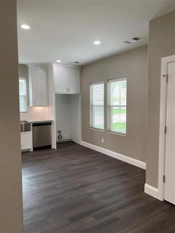 422 W Coffin Street, Denison, TX 75020