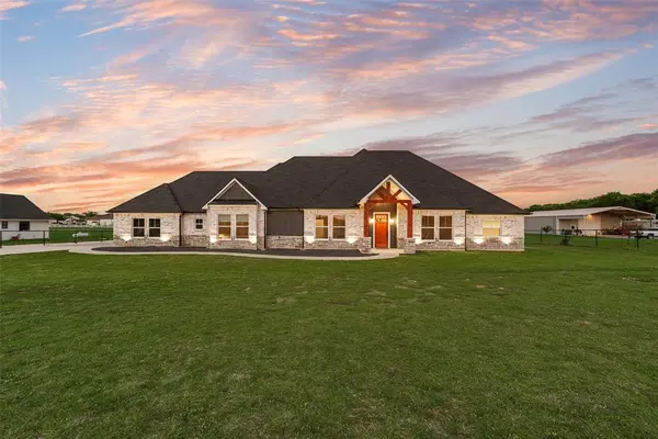 11979 Chisum Road, Sanger, TX 76266