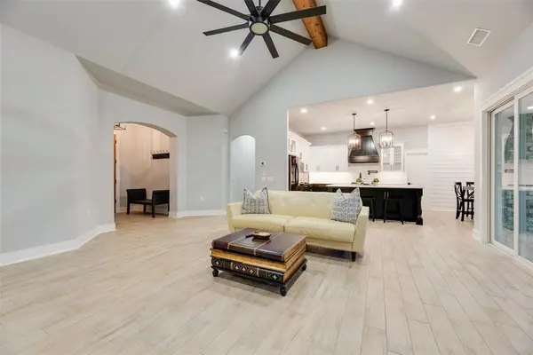 11979 Chisum Road, Sanger, TX 76266