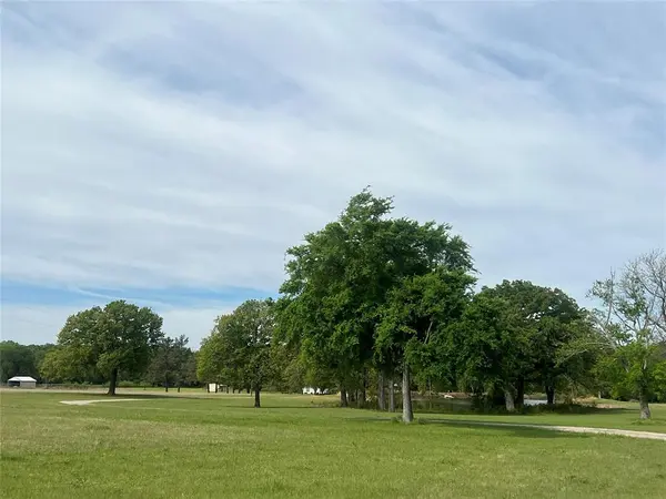 1376 County Road 1123, Cumby, TX 75433