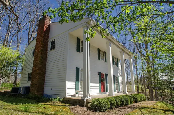 6950 Cornell Rd, Athens, OH 45701