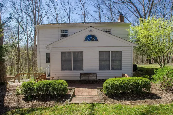 6950 Cornell Rd, Athens, OH 45701