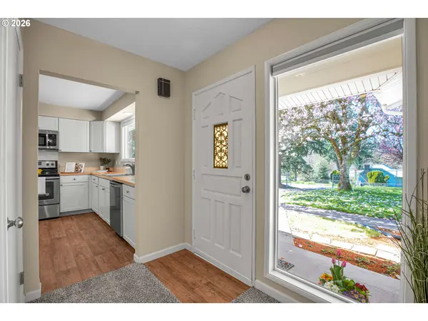 1496 S CLOVERDALE RD, Kalama, WA 98625