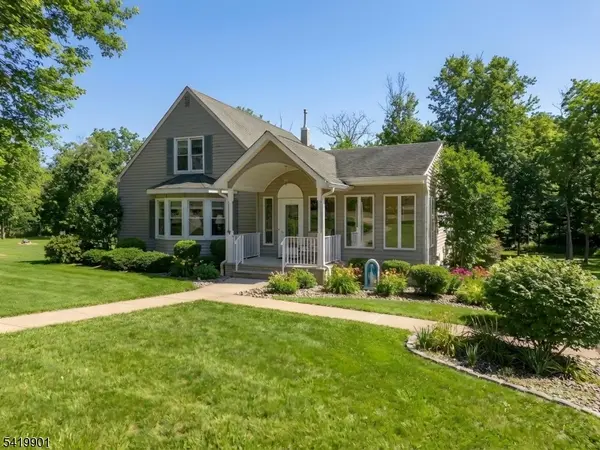 5 Leiv Eirikson Ave, Franklin Twp., NJ 08540