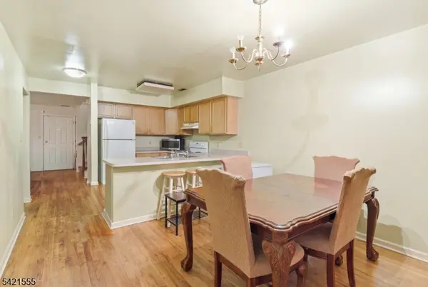 94 19Th Ave, Newark City, NJ 07103