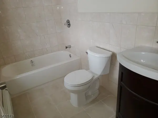 418 Woodside Ave #1, Newark City, NJ 07104