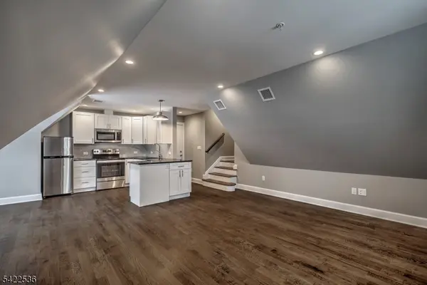 1934 Long HIll Rd #3, Long Hill Twp., NJ 07946