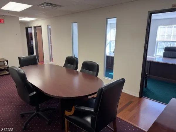 63 Beaverbrook Rd, Lincoln Park Boro, NJ 07035