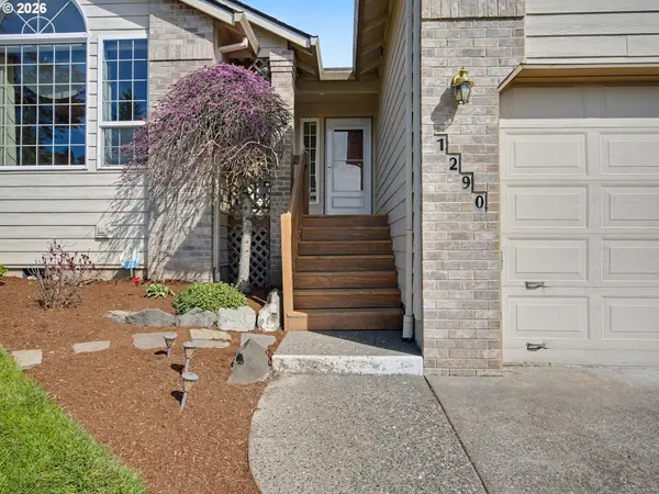 1290 SE LARCH WAY, Gresham, OR 97080