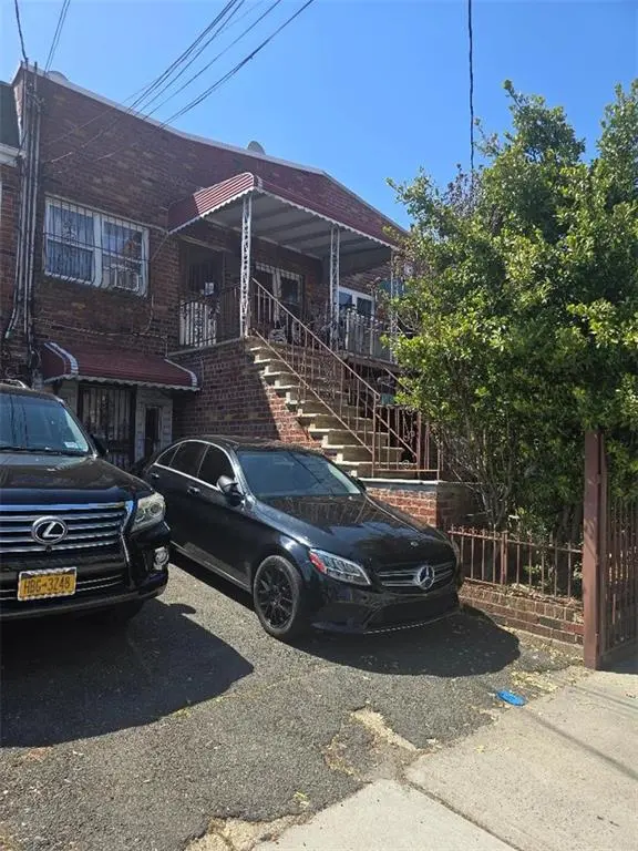 1054 East 100th ST, Brooklyn, NY 11236