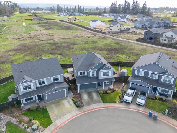 8827 N 1ST CIR, Ridgefield, WA 98642