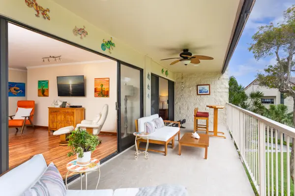 78-7070 ALII DRIVE #C202, Kailua Kona, HI 96740