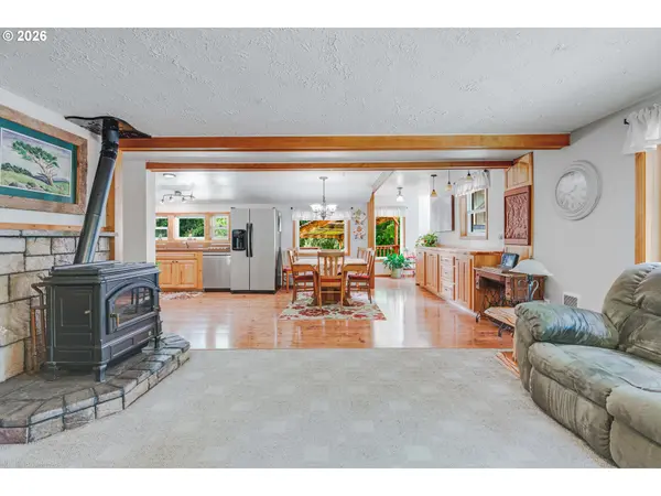 25465 S BEAVERCREEK RD, Beavercreek, OR 97004