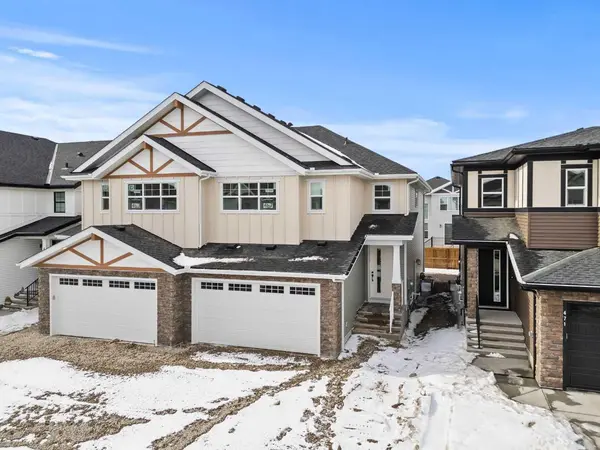 467 Kinniburgh LOOP, Chestermere, AB T1X 3C2
