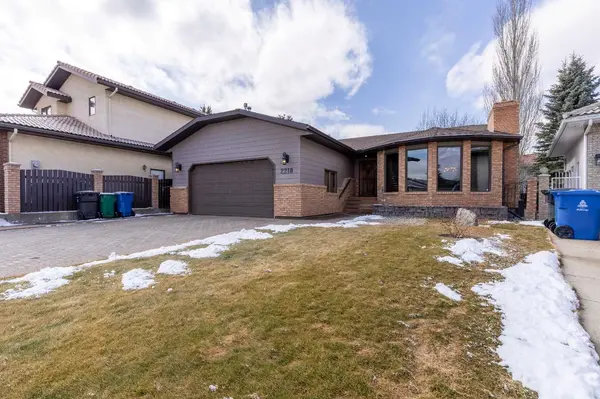 2210 26 AVE S, Lethbridge, AB T1K 6K2