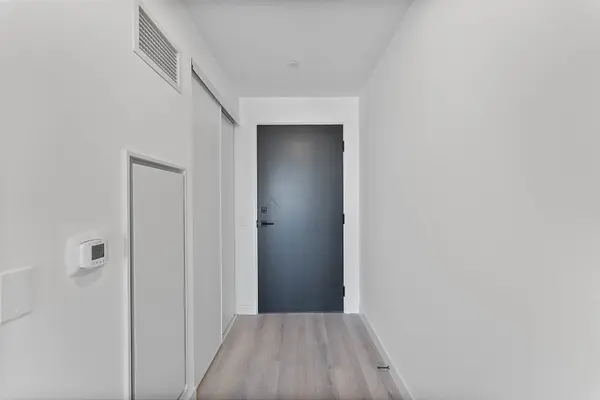 1635 Military TRL N #216, Toronto E10, ON M1C 0G3