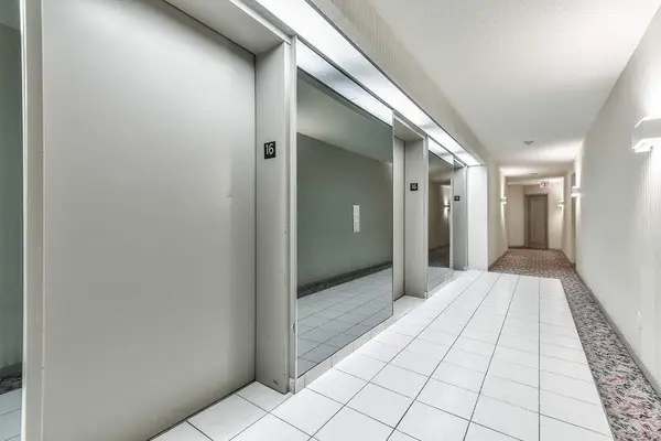 2550 Lawrence AVE E #503, Toronto E04, ON M1P 4Z3