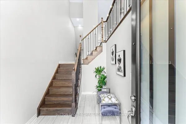 131 Lebovic Campus DR, Vaughan, ON L6A 4J4