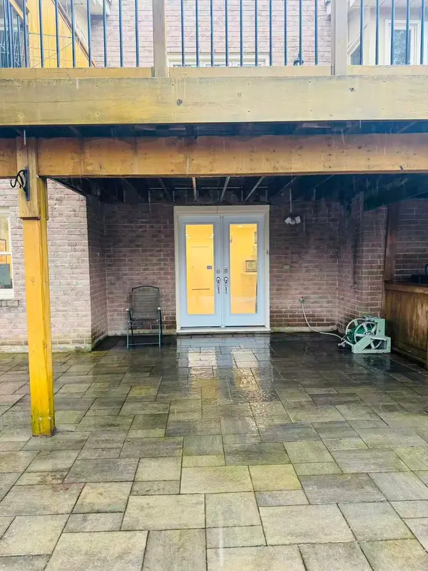 168 Timpson DR #Basement, Aurora, ON L4G 5N2