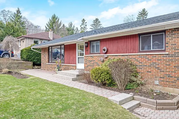 65 John ST, Halton Hills, ON L7G 2J9