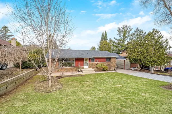 65 John ST, Halton Hills, ON L7G 2J9