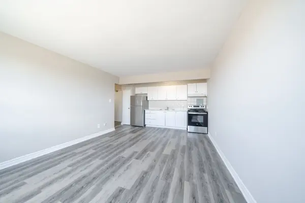 468 Ottawa ST #623B, Hamilton, ON L8H 4A6