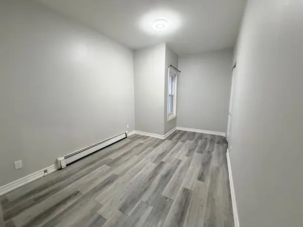 268 Talbot ST #4, St. Thomas, ON N5P 1B4