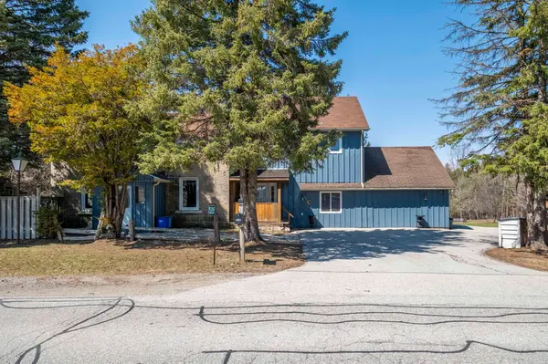 9206 Sideroad 17 RD, Erin, ON N0B 1Z0