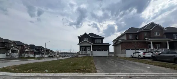 42 Bradden CRES, Belleville, ON K8N 0T8