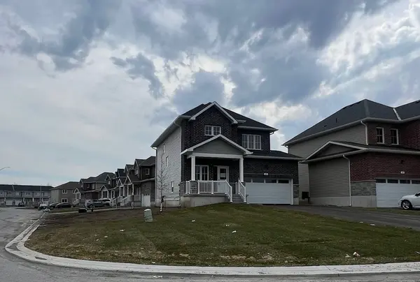 42 Bradden CRES, Belleville, ON K8N 0T8