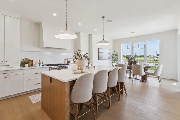 3162 Walsh DR, London South, ON N6P 0L4