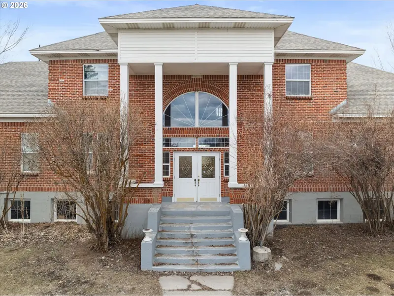 46064 SCHOOLHOUSE RD, Haines, OR 97833