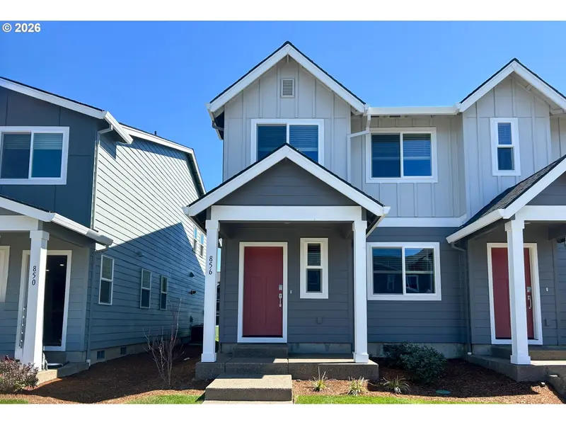 856 SIFUENTEZ CT, Woodburn, OR 97071