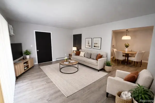 5690 Pardee AVE #1, Dearborn Heights, MI 48125