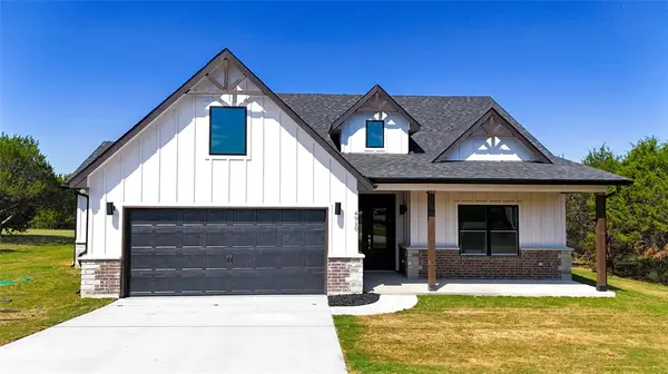 4910 Terlingua Drive, Granbury, TX 76048