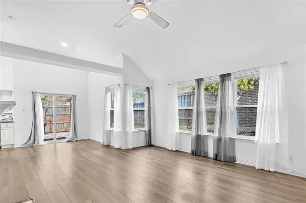 1332 Azalia Bend, Lewisville, TX 75067