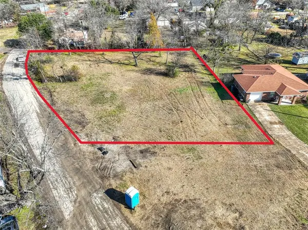 401 Greenwood Street, Terrell, TX 75160