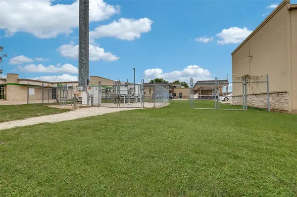 1509 Gina Drive, Arlington, TX 76013