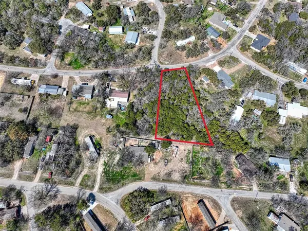 1115 Brazos Drive, Granbury, TX 76048