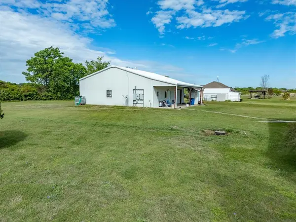 2414 E Ennis Avenue #A, Ennis, TX 75119