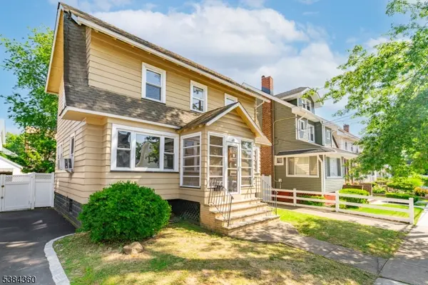 68 Richelieu Pl, Newark City, NJ 07106