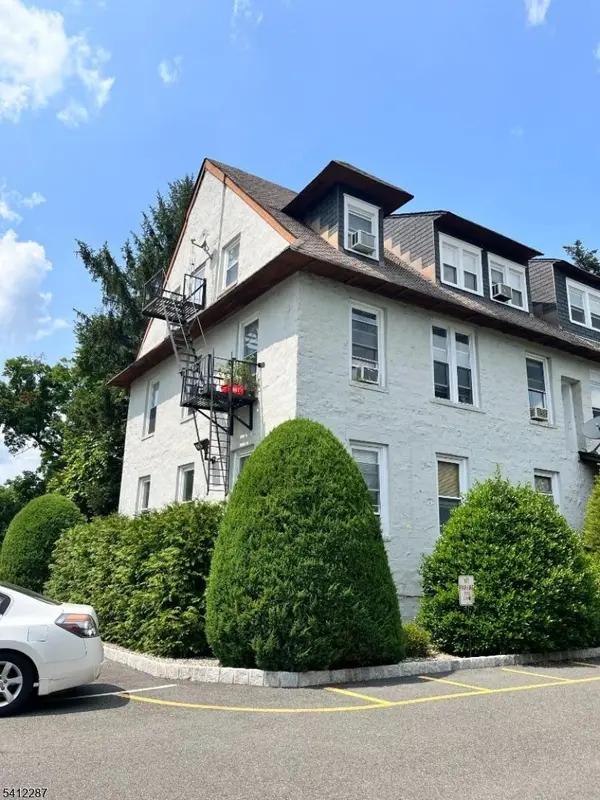 16 Woodland Ave #4, Butler Boro, NJ 07405