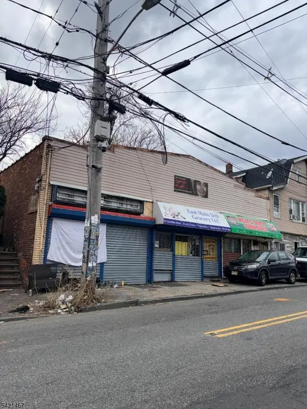 101-103 E Main St, Paterson City, NJ 07522