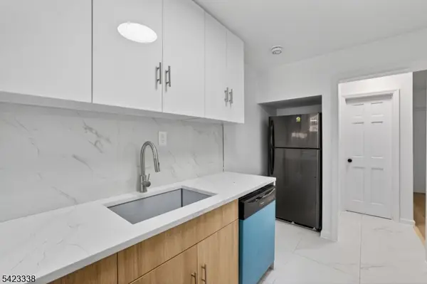 186 3Rd St #1, Newark City, NJ 07107