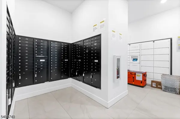 321 E 3Rd St #428, Plainfield City, NJ 07060