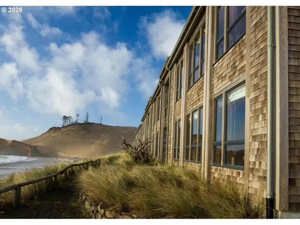 33000 Cape Kiwanda Dr #5WK28, Pacific City, OR 97135