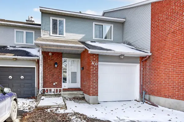 40 Bridgewater TER, Barrhaven, ON K2J 3H2