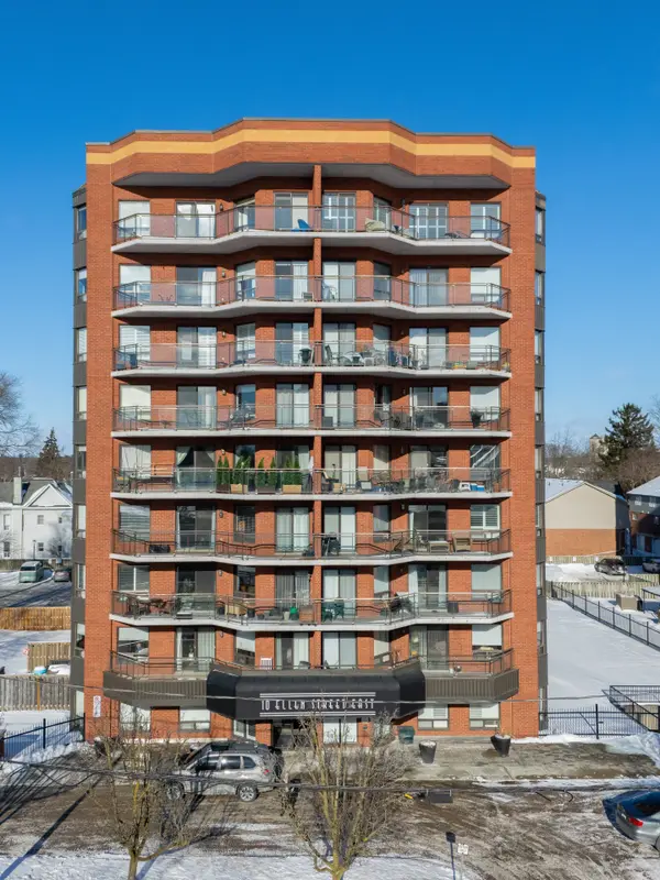 10 Ellen ST E #901, Kitchener, ON N2H 6R8