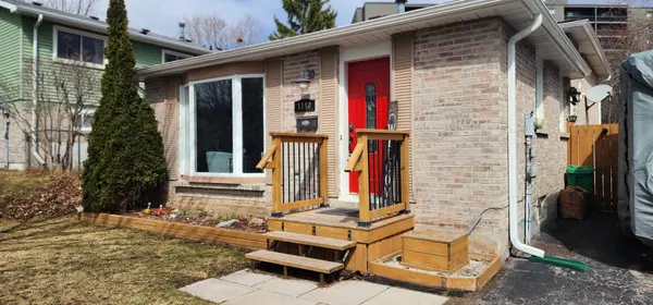 1140 Whitefield DR, Peterborough, ON K9J 7P5