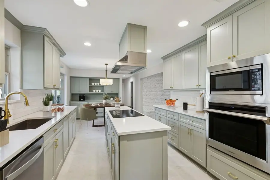 7160 Blackwood Drive, Dallas, TX 75231